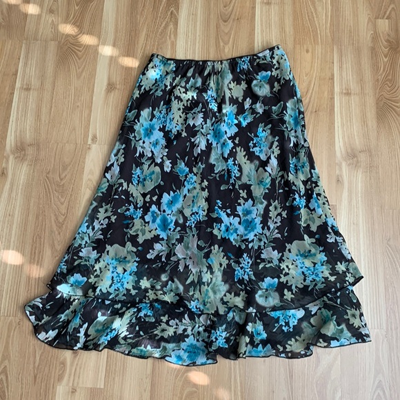 2 for $12 💜 Briggs New York Brown & Blue Maxi Skirt | Size M - Picture 1 of 3